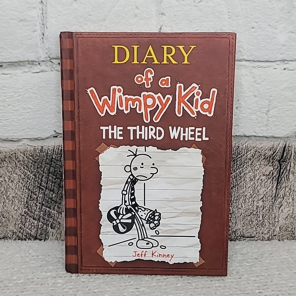 Kids/Children's Illustrated Fun Diary of a Wimpy Kid Two Book Set Book 7/Book 8